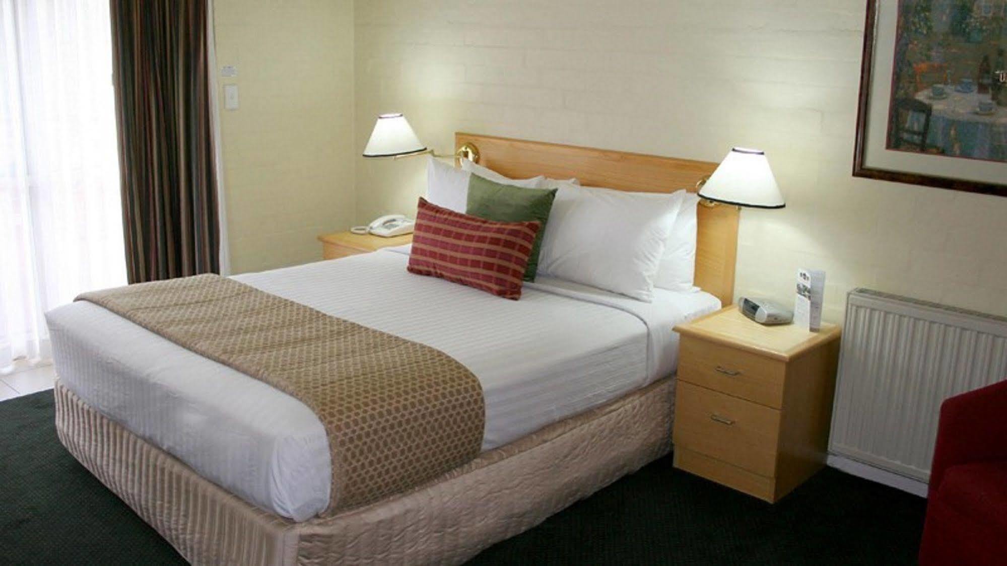 Grand Country Lodge Motel Mittagong Kültér fotó